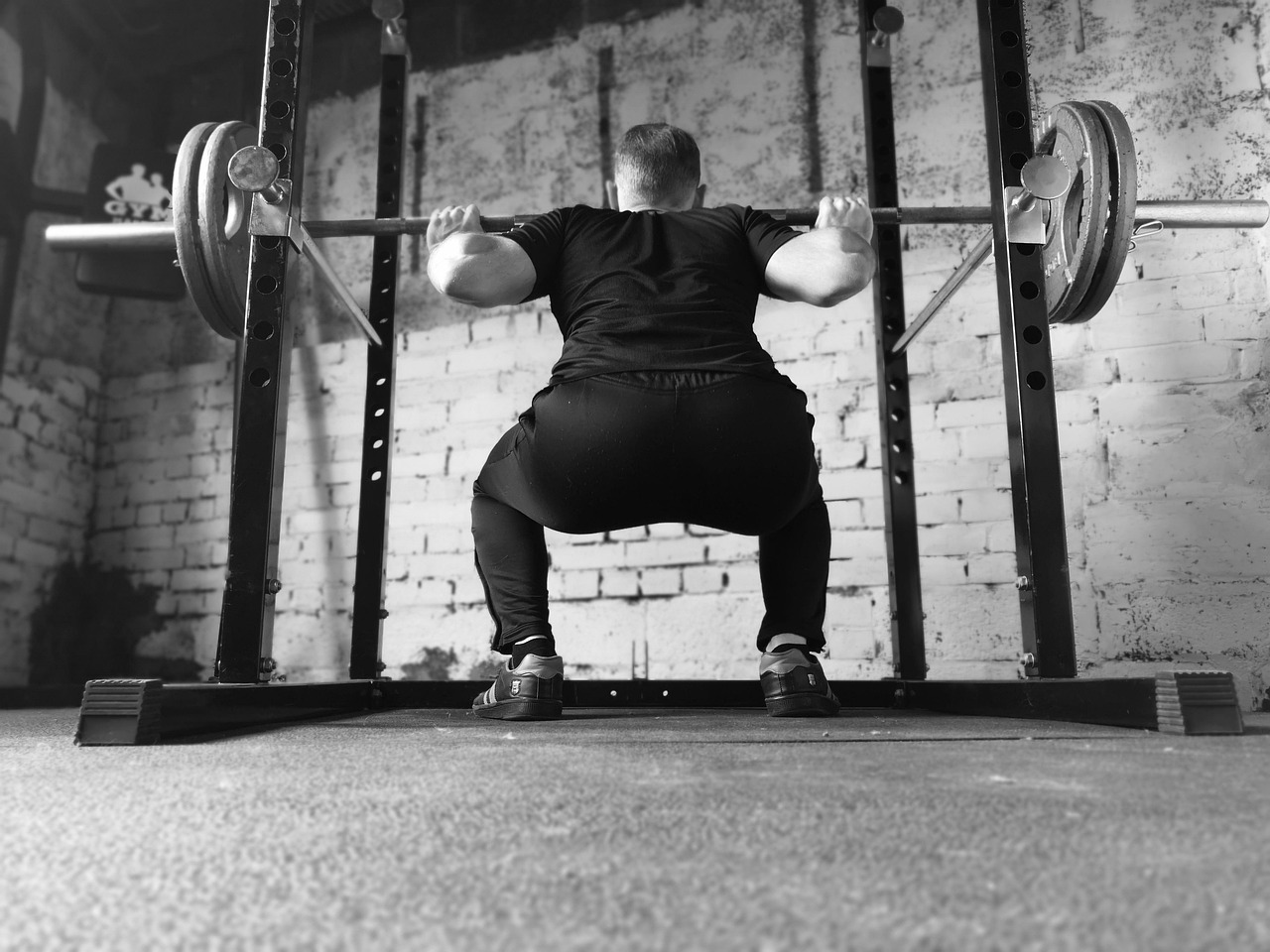 Squat rack, cropped